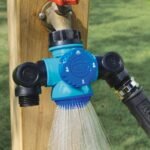 Restored Aqua Joe SJI-MFGA2 Multi-Function Outdoor Faucet and Dual Garden Hose Tap Connecter (Refurbished) - Image 3