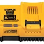 DEWALT FLEXVOLT 20V MAX* Charger, Rapid Charge (DCB118)